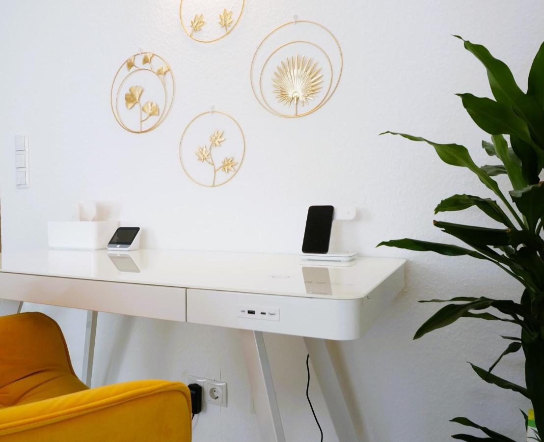 Mein Apartment Flowers Mit Kamin, Bis 10 Personen Frankenthal  Eksteriør billede
