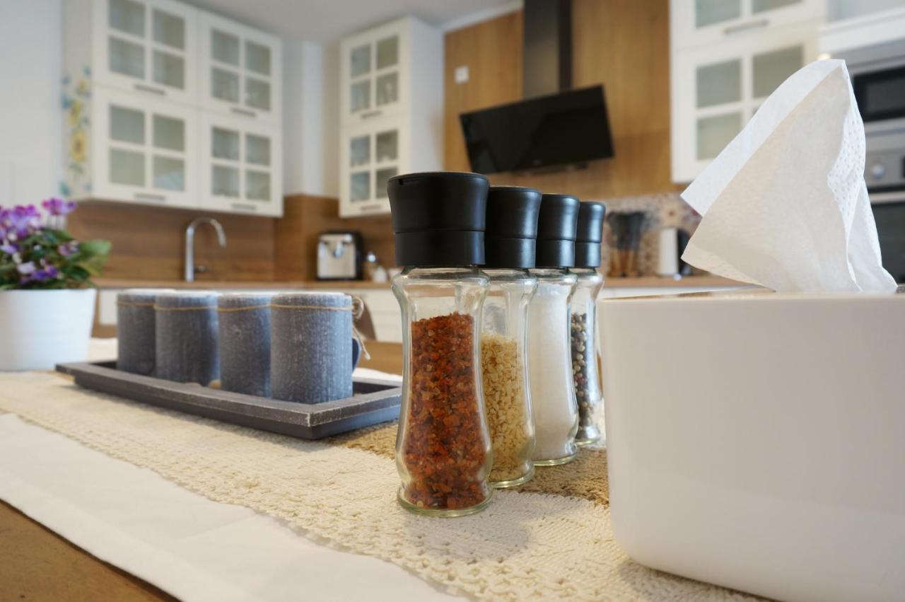 Mein Apartment Flowers Mit Kamin, Bis 10 Personen Frankenthal  Eksteriør billede